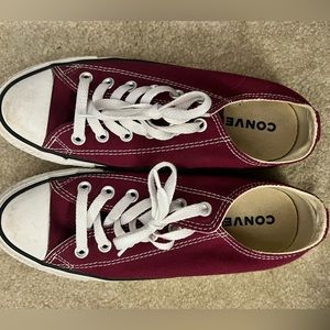 Women’s Maroon Converse Size 7.5